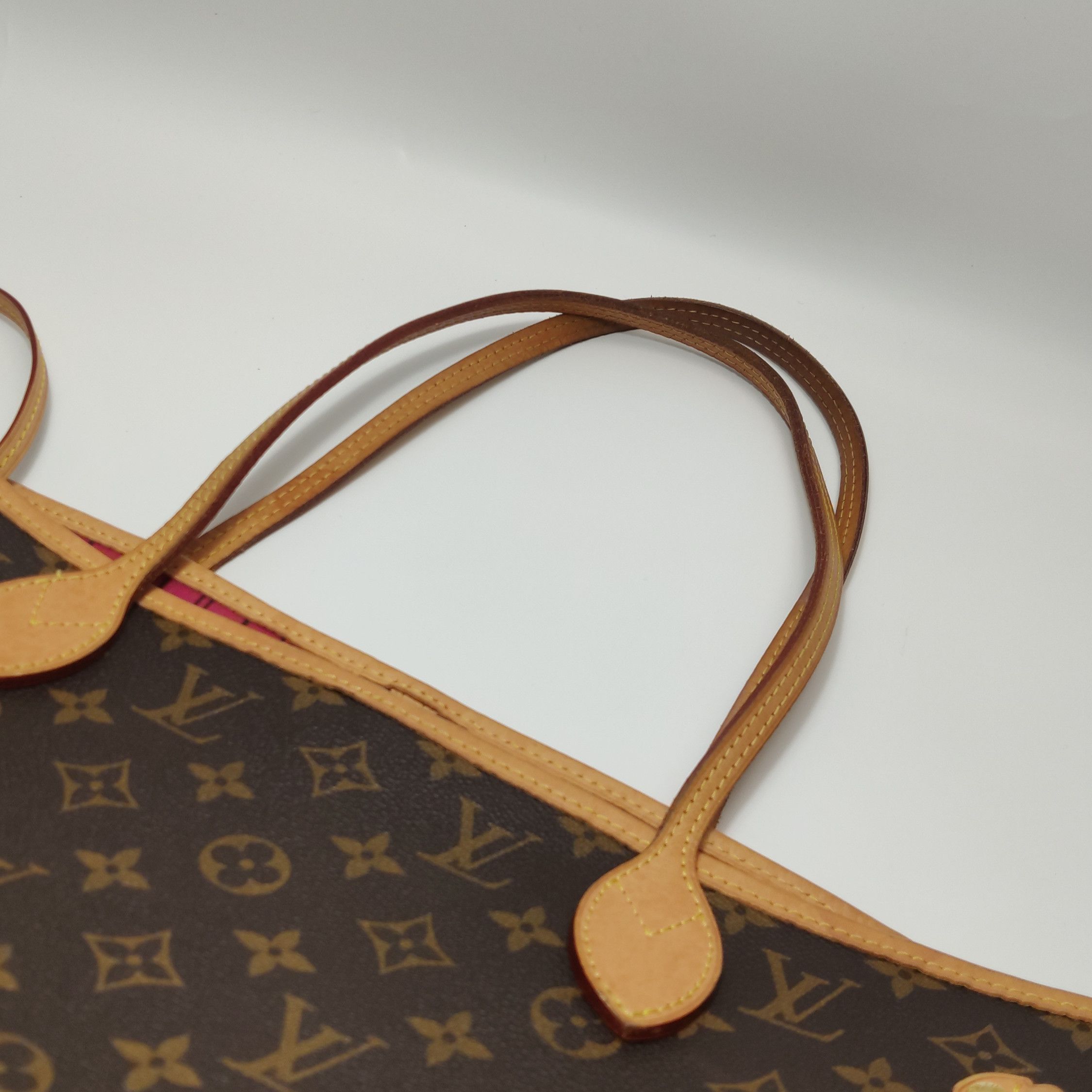 Louis Vuitton Louis Vuitton Neverfull MM Monogram Tote Bag One Size Size ONE SIZE - 20 Thumbnail