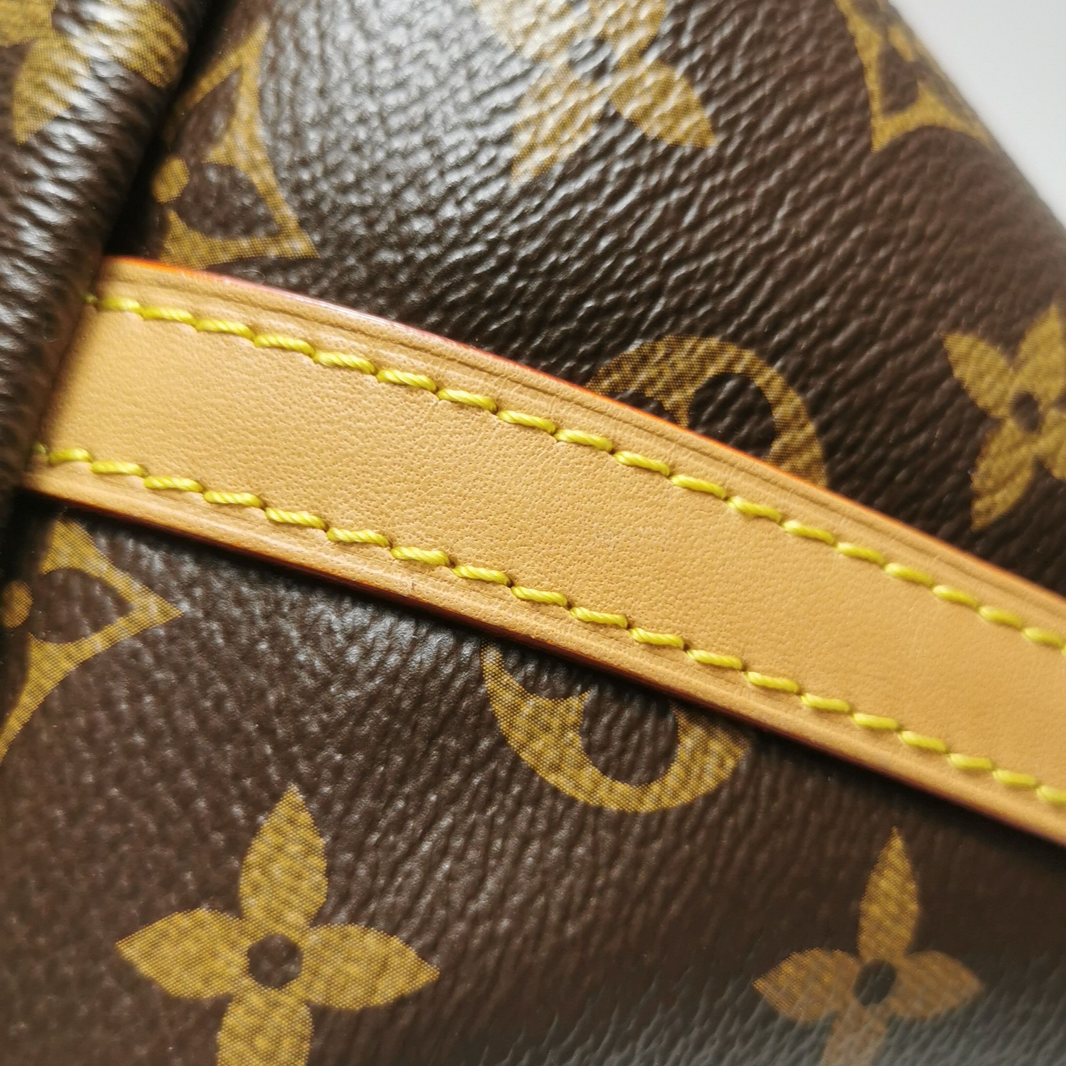 Louis Vuitton Louis Vuitton CarryAll PM Monogram Shoulder Bag Size ONE SIZE - 16 Thumbnail
