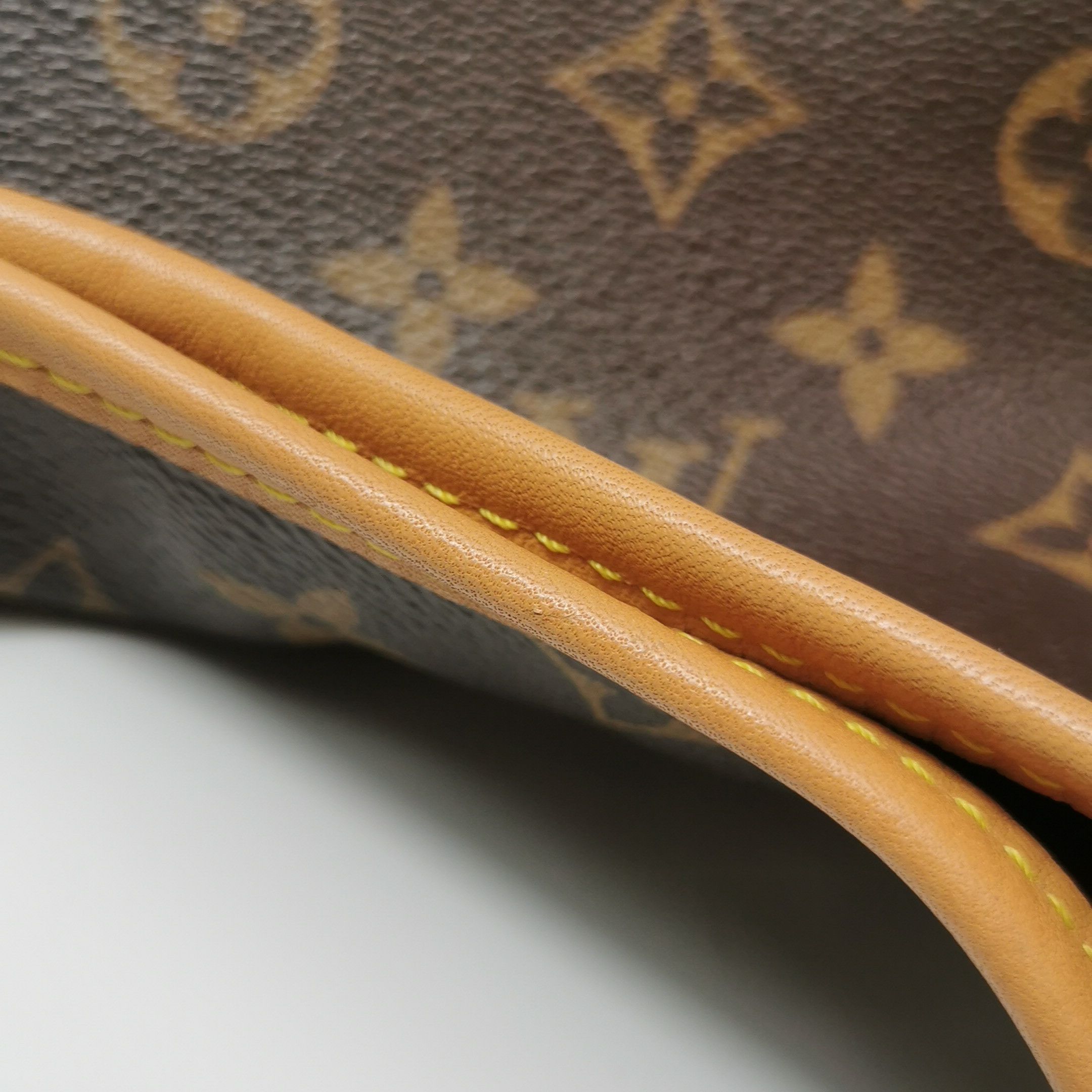 Louis Vuitton Louis Vuitton CarryAll PM Monogram Shoulder Bag Size ONE SIZE - 19 Thumbnail