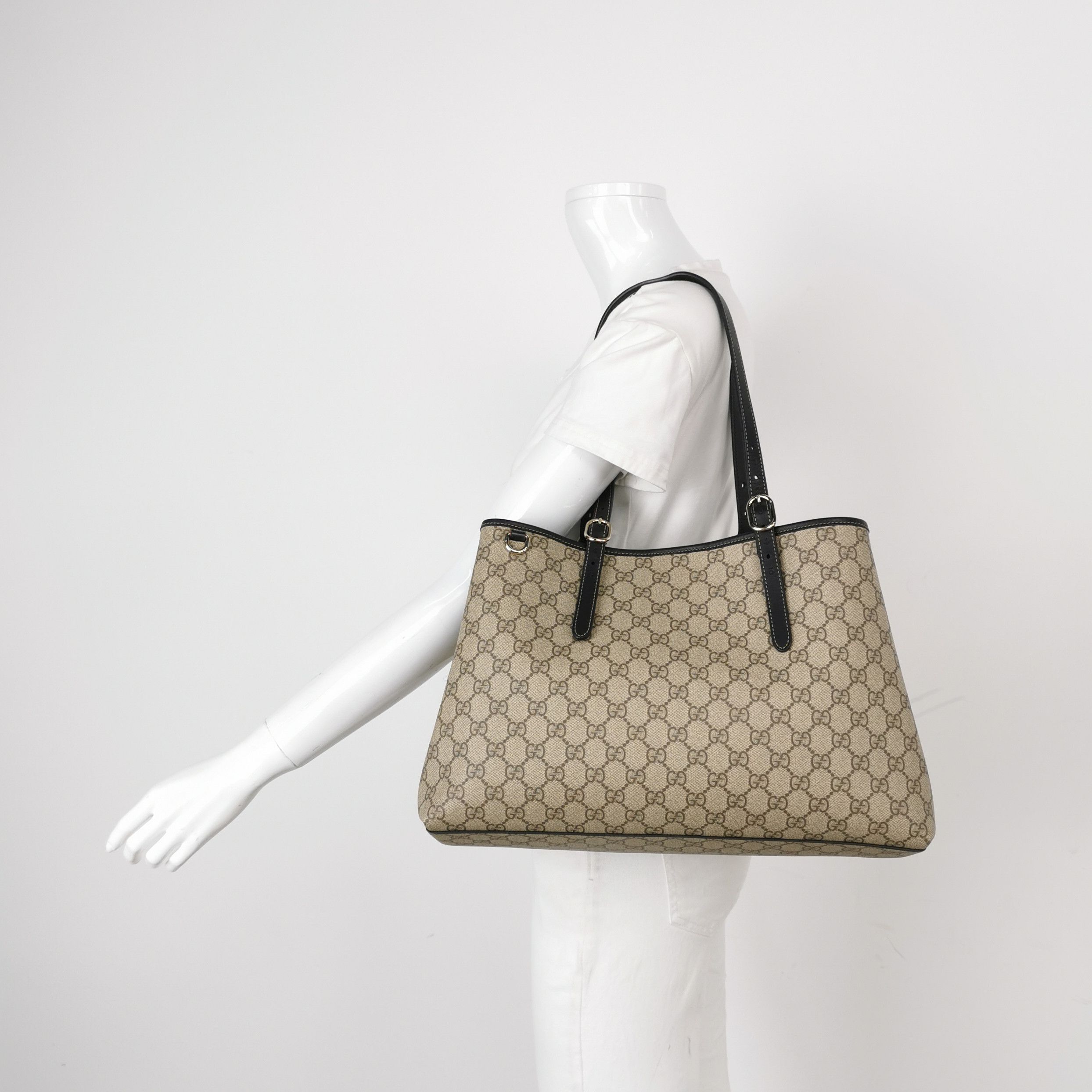 Gucci Gucci GG Supreme Emblem Tote Bag Size ONE SIZE - 2 Thumbnail