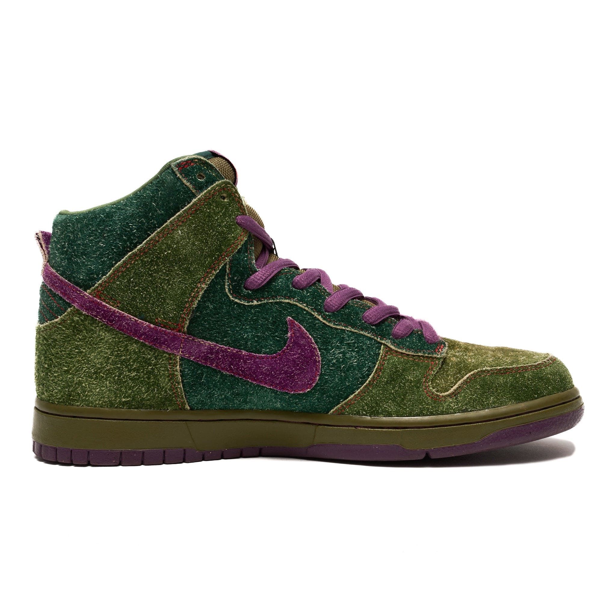 Nike SB Dunk High Skunk 420 Size US 9.5 / EU 42-43 - 4 Thumbnail