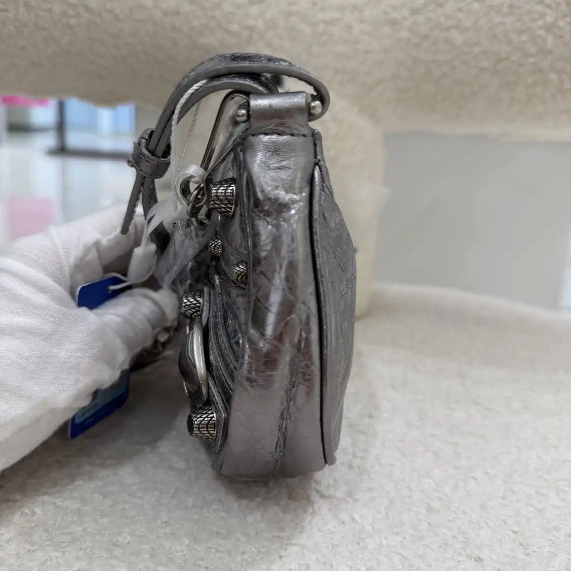 Balenciaga BALENCIAGA Le Cagole mini silver sheepskin stud crossbody bag distressed silver Size ONE SIZE - 3 Thumbnail