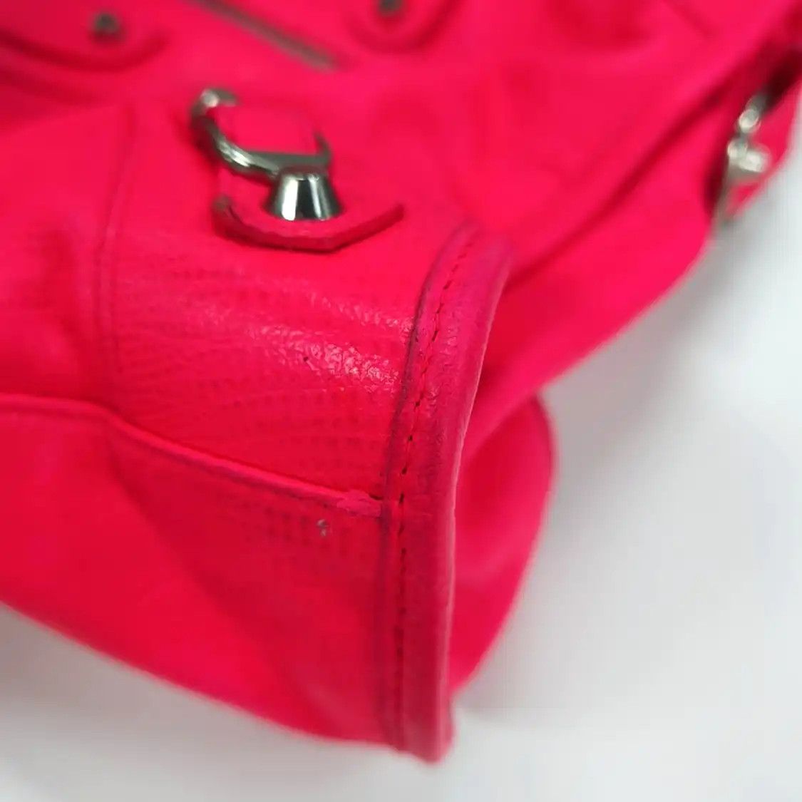 Balenciaga BALENCIAGA Classic City pink sheepskin stud shoulder bag handbag silver hardware Size ONE SIZE - 14 Thumbnail