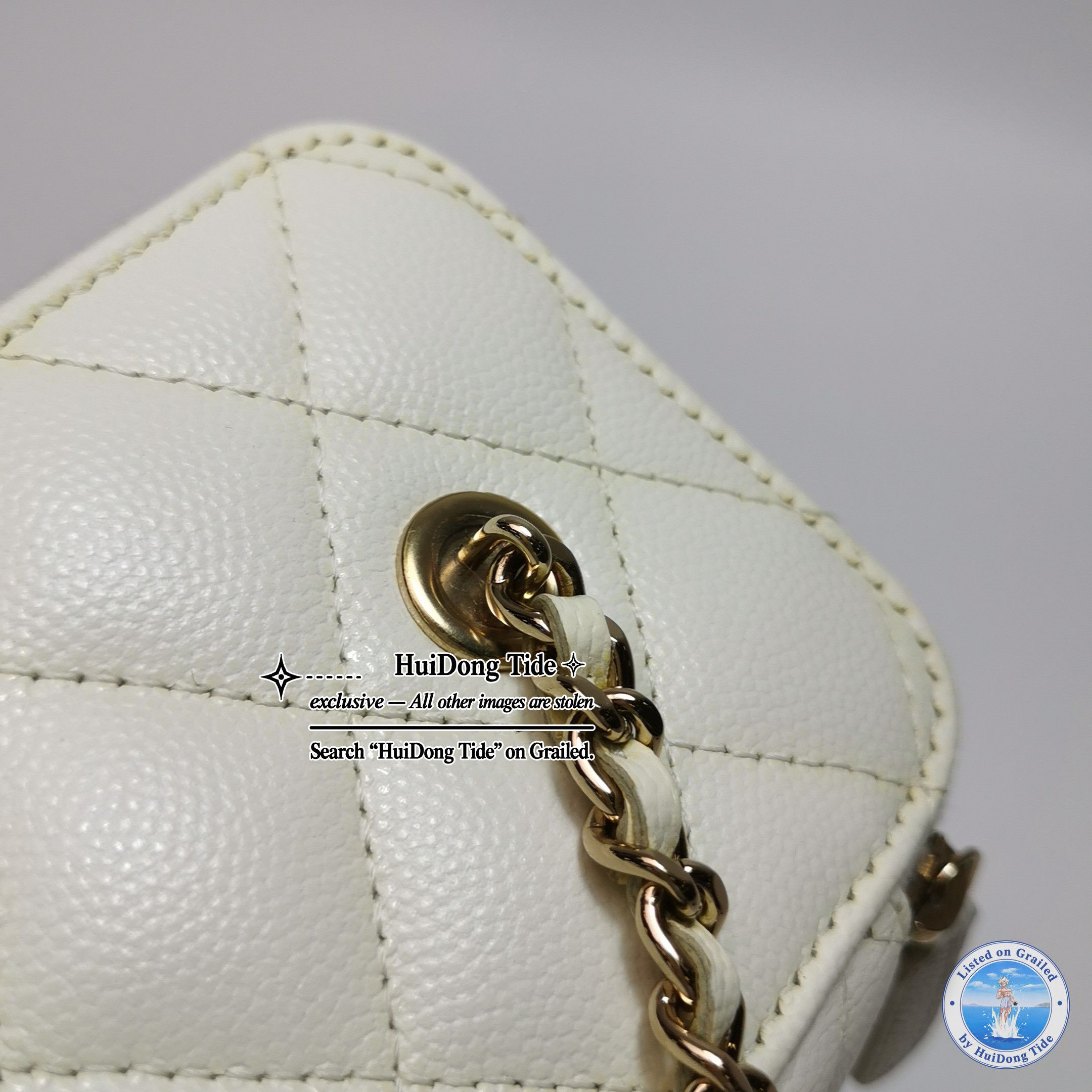 Chanel Chanel Vanity Case Quilted Leather Crossbody Bag Size ONE SIZE - 16 Thumbnail