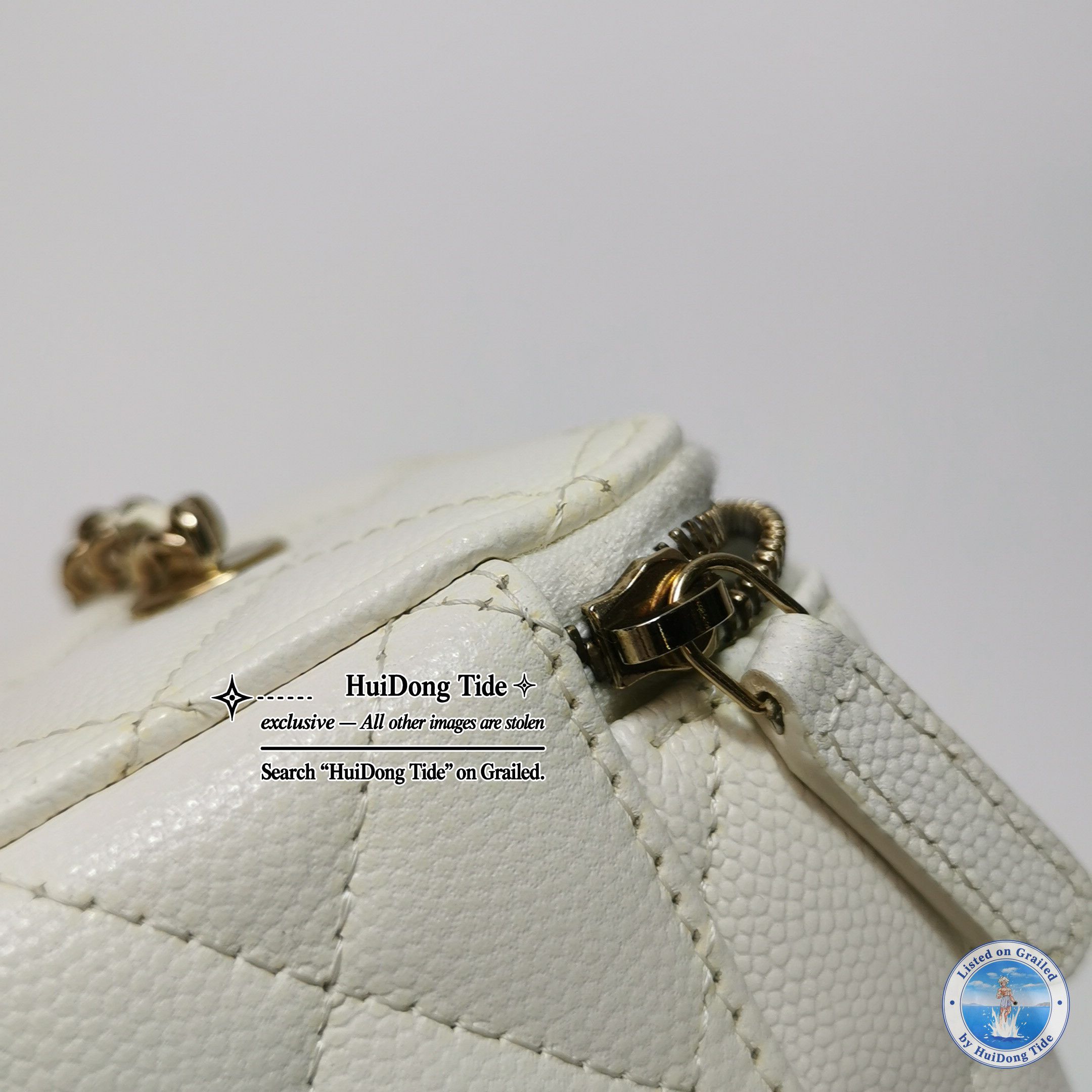 Chanel Chanel Vanity Case Quilted Leather Crossbody Bag Size ONE SIZE - 19 Thumbnail