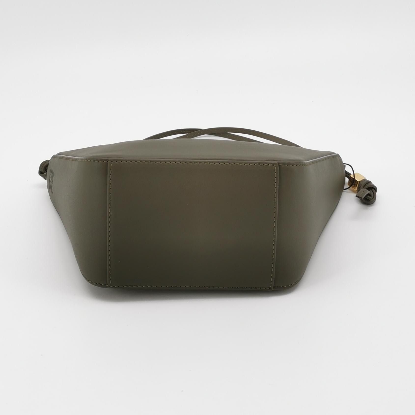 Loewe Loewe Hammock Mini Dark Khaki Leather Hobo Bag Size ONE SIZE - 6 Thumbnail