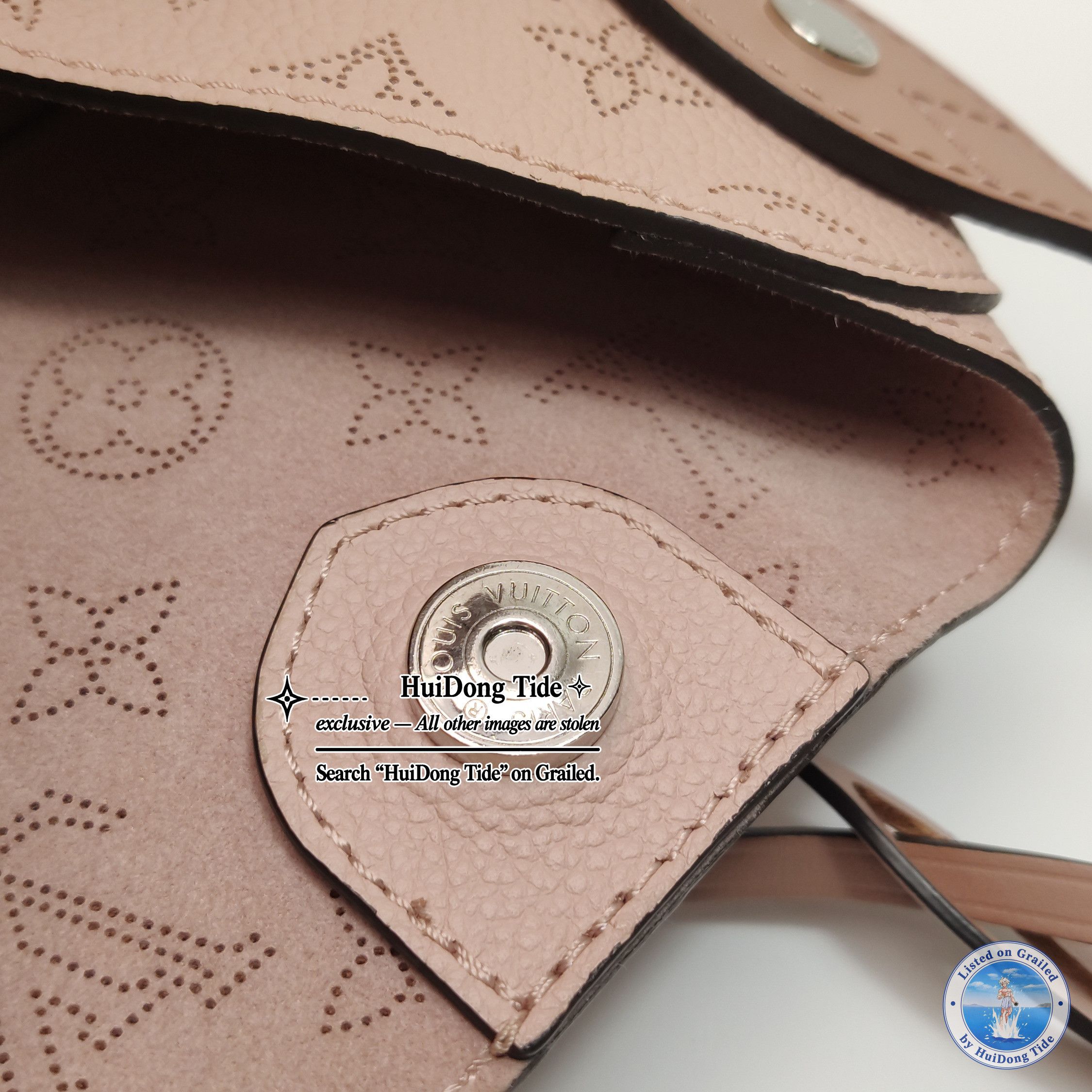 Louis Vuitton Louis Vuitton Hina PM Mahina Perforated Leather Bag Size PM Size ONE SIZE - 16 Thumbnail
