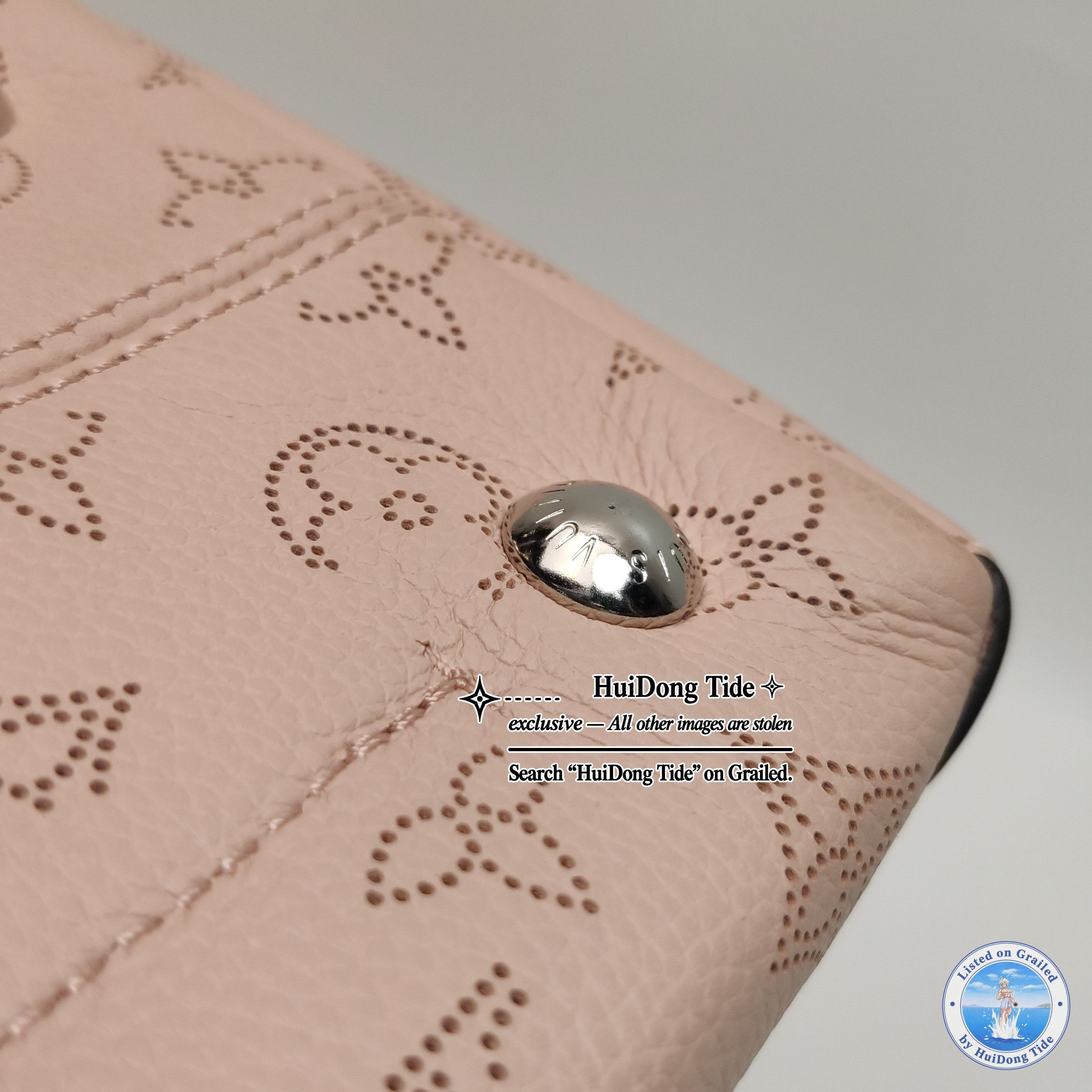Louis Vuitton Louis Vuitton Hina PM Mahina Perforated Leather Bag Size PM Size ONE SIZE - 14 Thumbnail