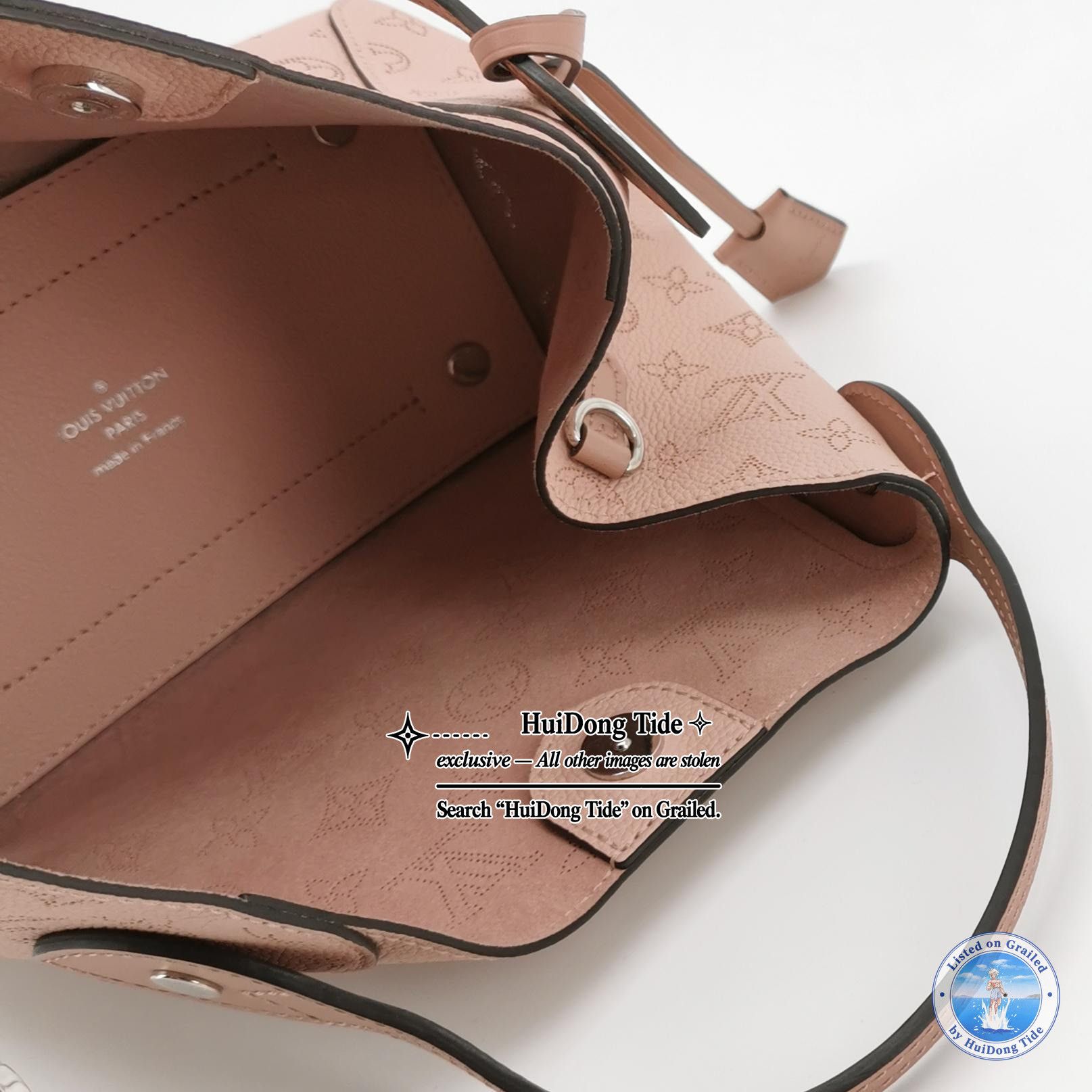 Louis Vuitton Louis Vuitton Hina PM Mahina Perforated Leather Bag Size PM Size ONE SIZE - 7 Thumbnail