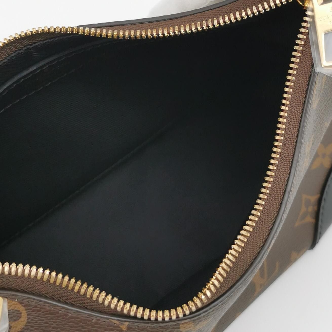 Louis Vuitton Louis Vuitton Boulogne Monogram Canvas Shoulder Bag Size ONE SIZE - 7 Thumbnail