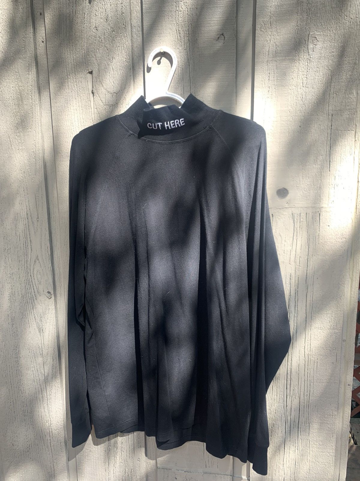 Vetememes × Vetements ?VETEMEMES - Cut Here Mock Turtleneck 