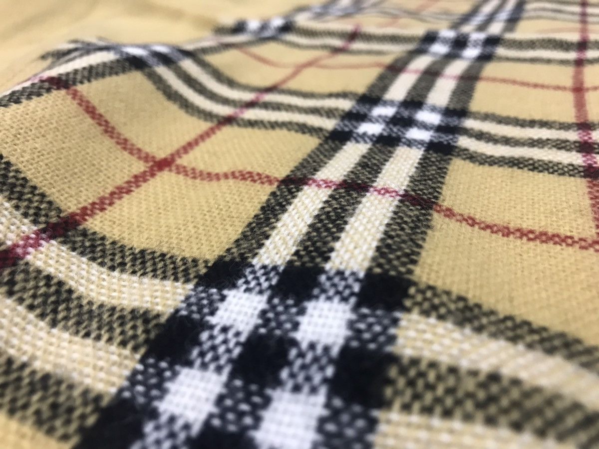 Burberry VINTAGE BURBERRY LONDON NOVA CHECK BIG SCARF Size ONE SIZE - 7 Thumbnail