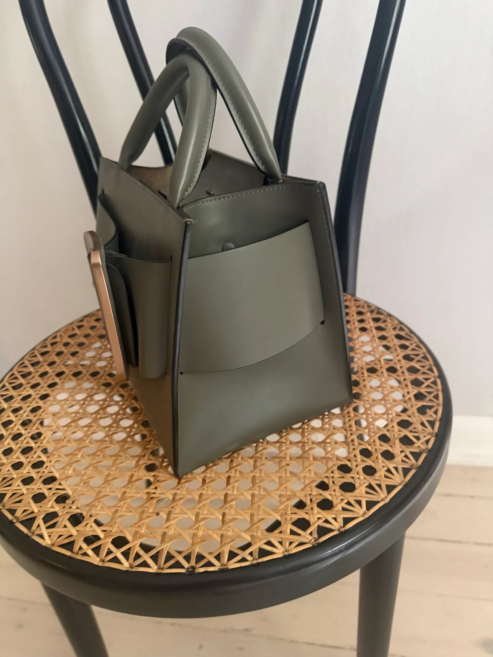 Boyy Bobby 18 Bucket Bag in Green, Women's — image 4 of 6