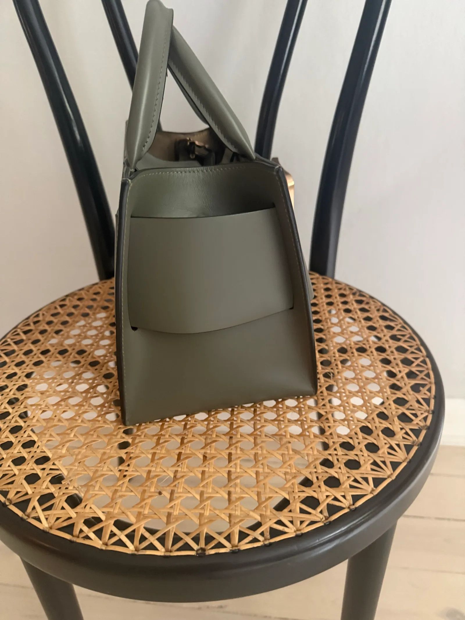 Boyy Bobby 18 Bucket Bag in Green, Women's — image 3 of 6