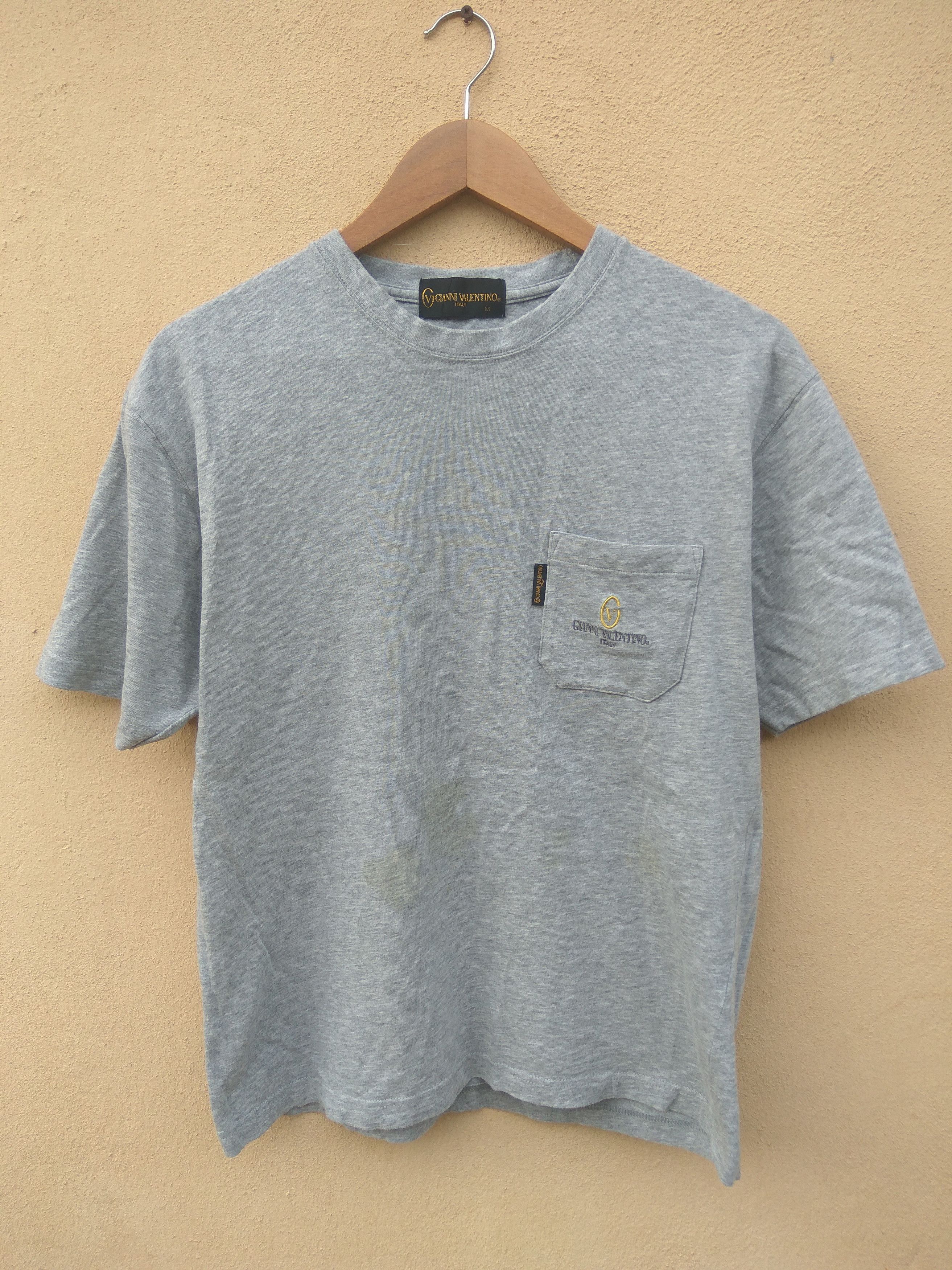 Gianni Valentino 🔥 Vintage Gianni Valentino single pocket t shirt small logo Size US M / EU 48-50 / 2 - 1 Thumbnail