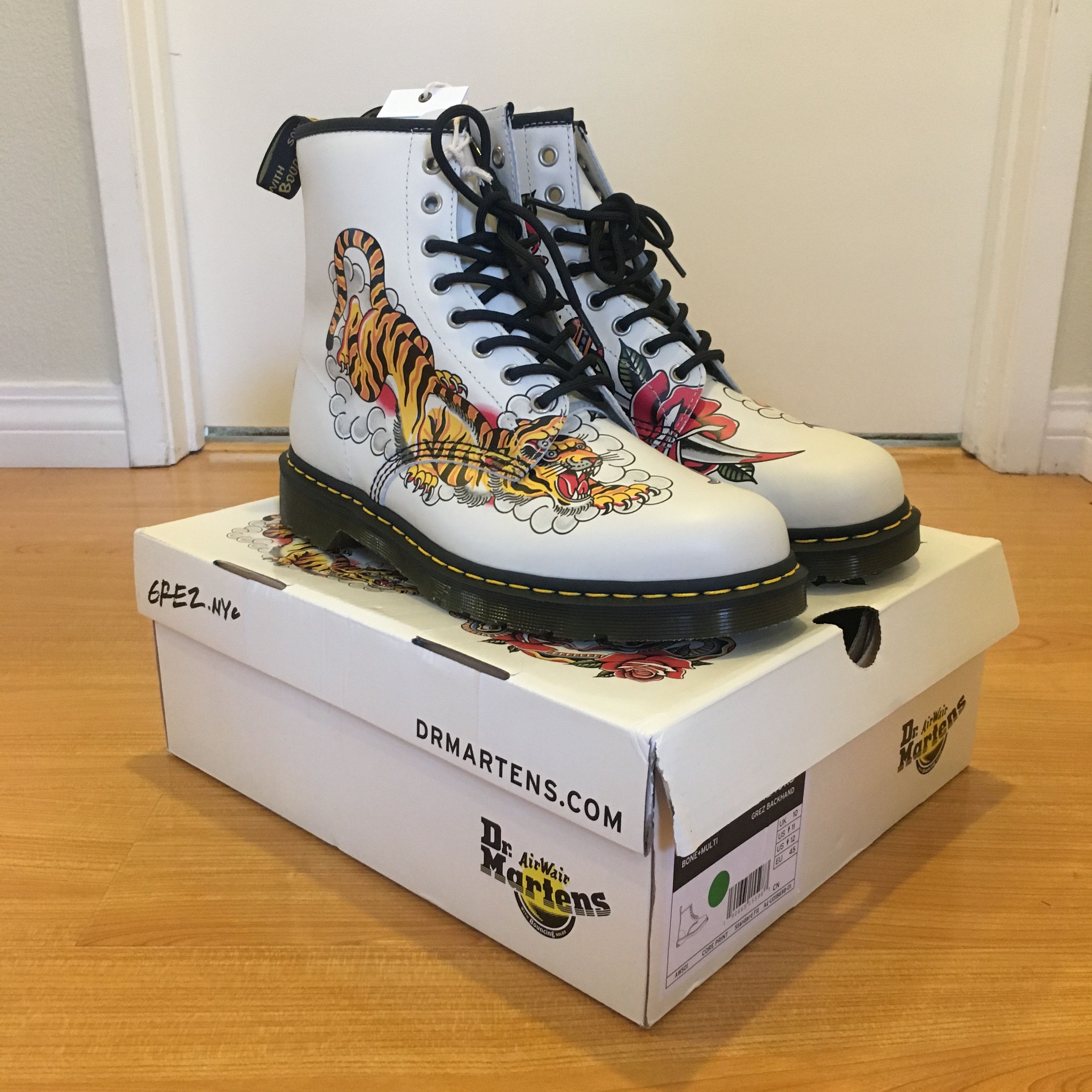 Dr martens x grez 1460 outlet boots in tattoo print