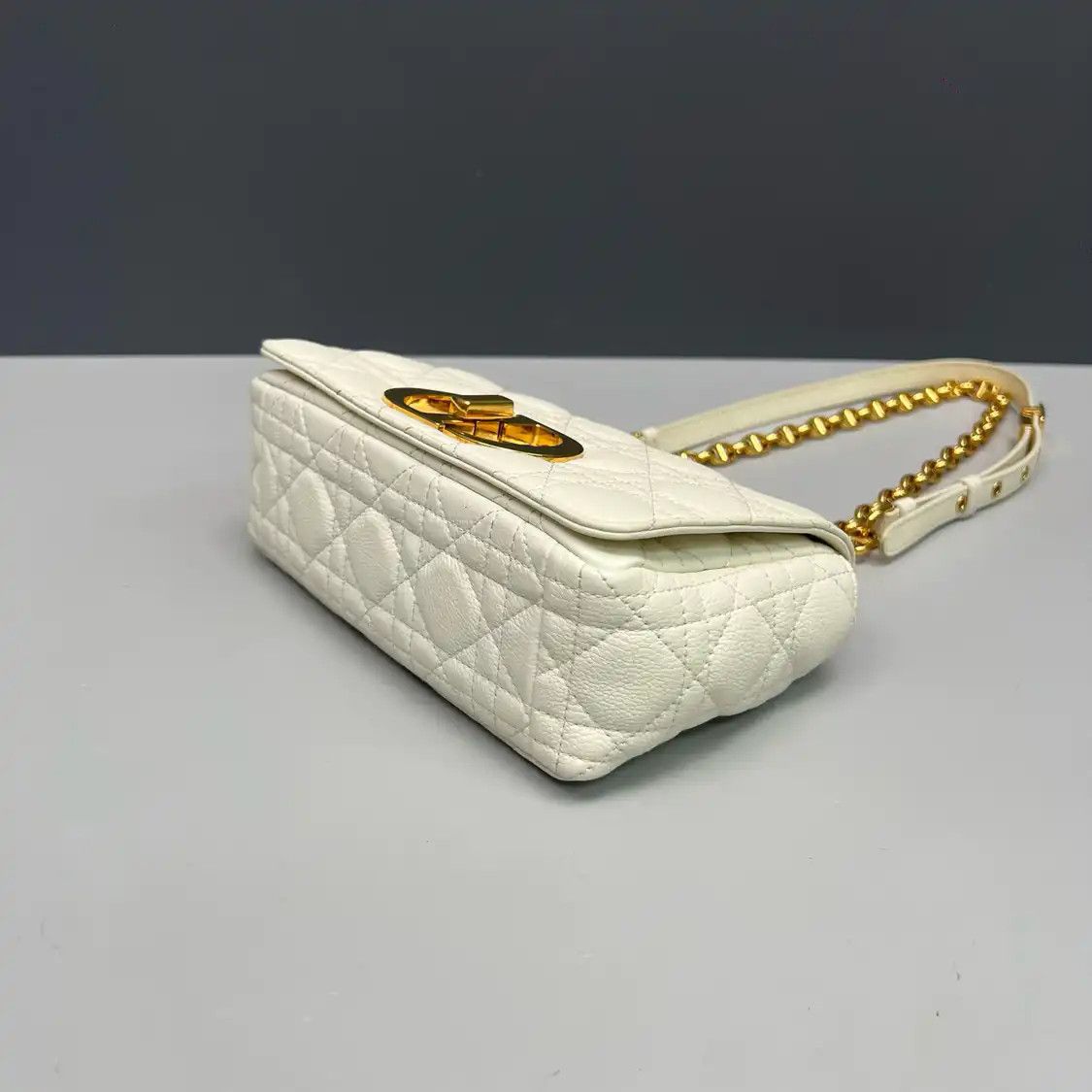 Dior DIOR Caro Small white cowhide leather rattan plaid quilted flap bag chain bag sh Size ONE SIZE - 3 Thumbnail