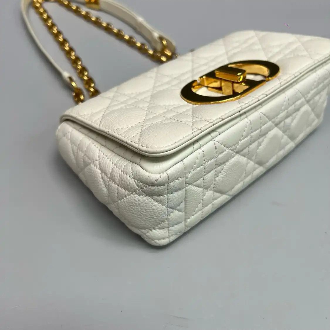 Dior DIOR Caro Small white cowhide leather rattan plaid quilted flap bag chain bag sh Size ONE SIZE - 8 Thumbnail