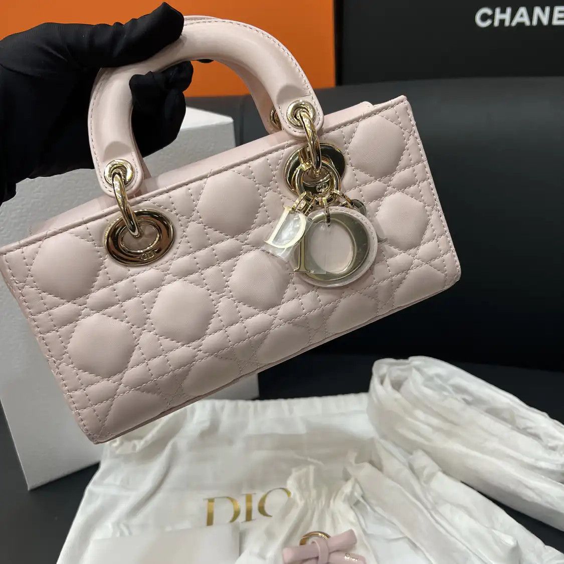 Dior DIOR Lady D-Joy Small pink sheepskin rattan plaid quilted crossbody bag Size ONE SIZE - 3 Thumbnail