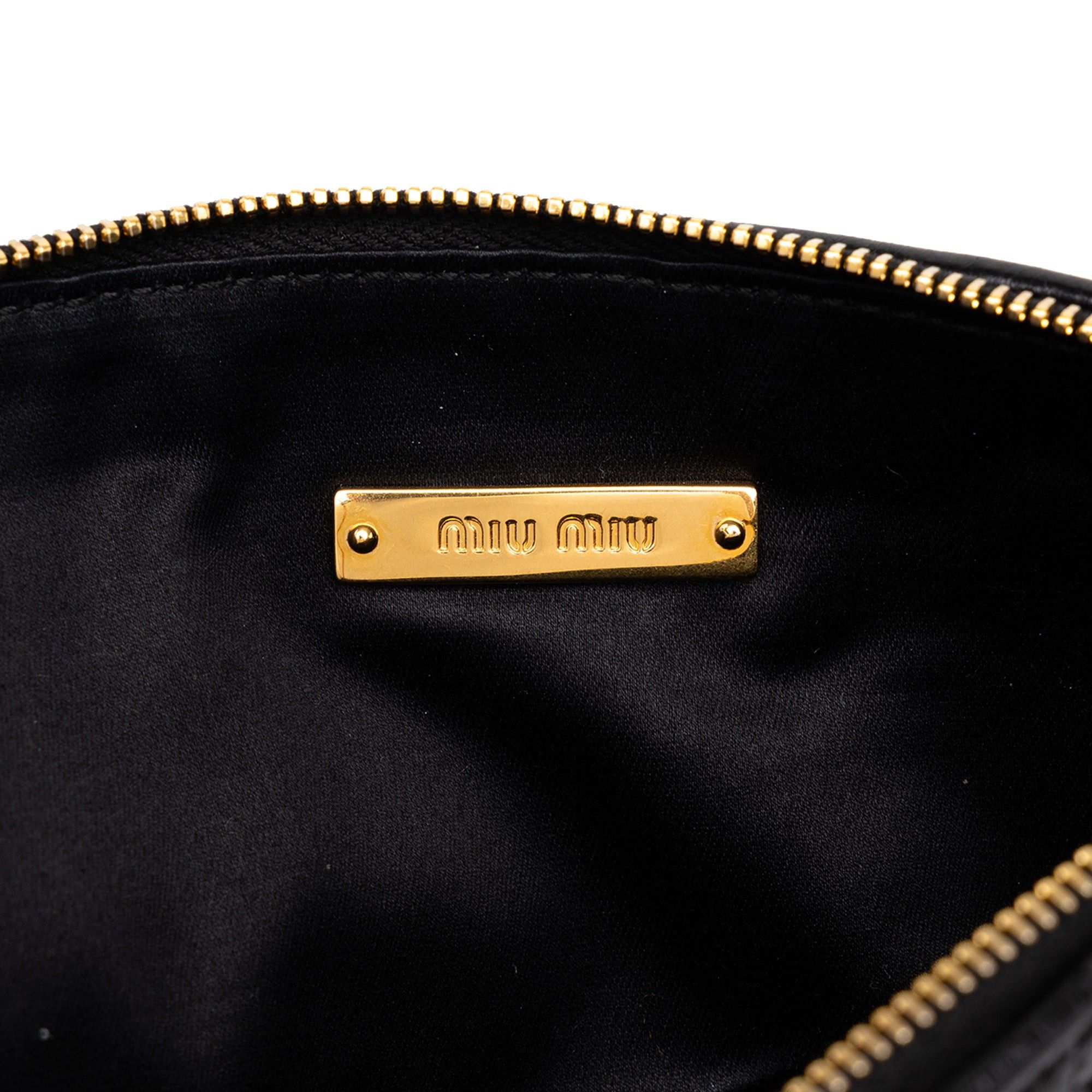 Miu Miu Matelasse Nappa Lux Wristlet Clutch Size ONE SIZE - 5 Thumbnail
