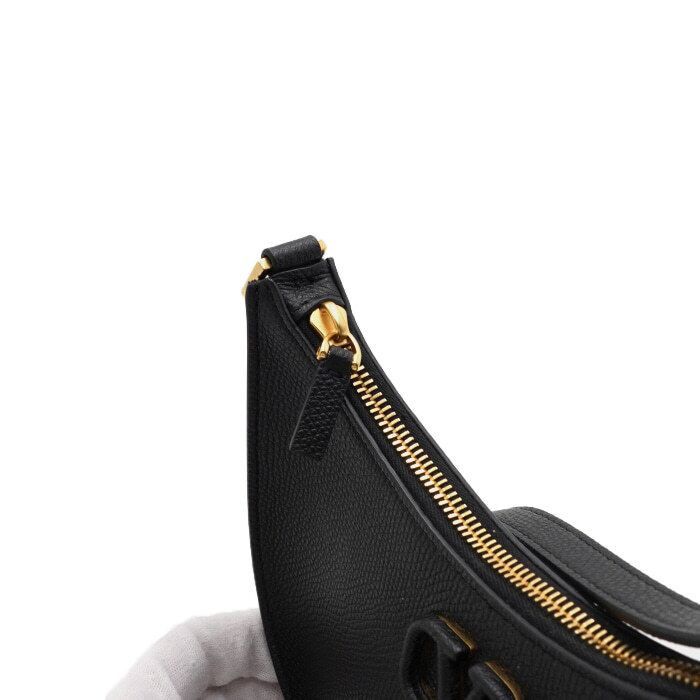 Valentino Logo Hobo Bag with Gold Chain Size ONE SIZE - 9 Thumbnail