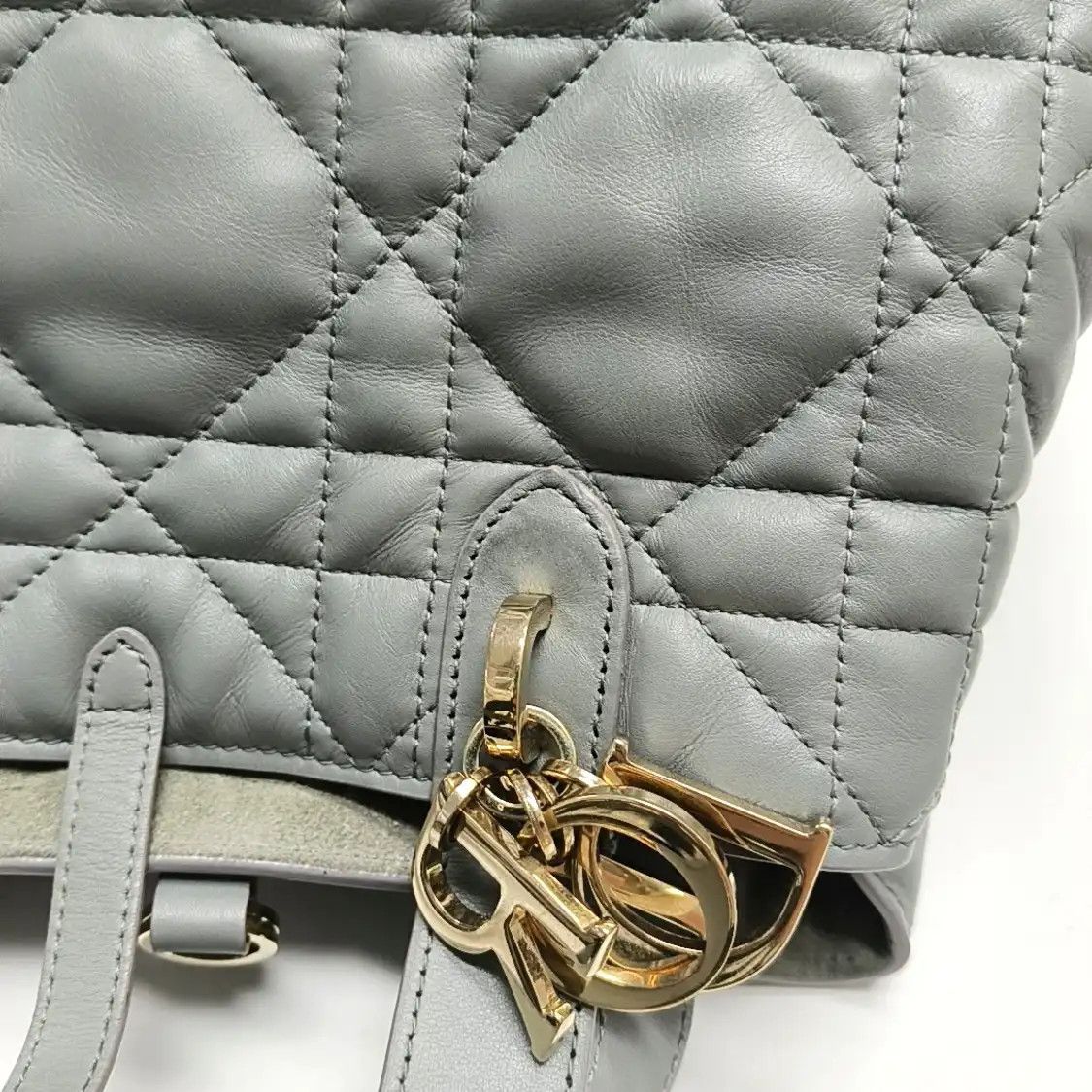 Dior DIOR Toujours Medium grey cowhide leather rattan plaid quilted handbag shoulder Size ONE SIZE - 8 Thumbnail