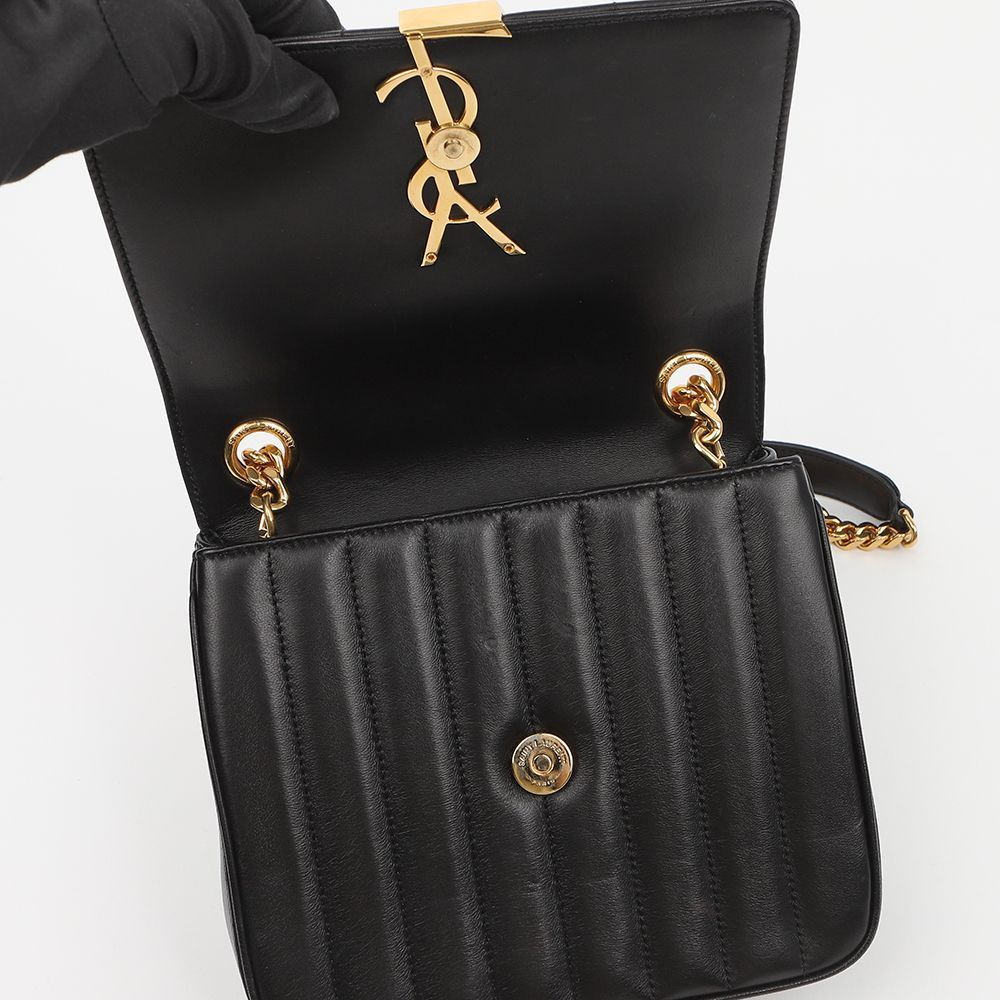 Yves Saint Laurent Medium Leather Vicky Chain Shoulder and Crossbody Bag Black Size ONE SIZE - 11 Thumbnail