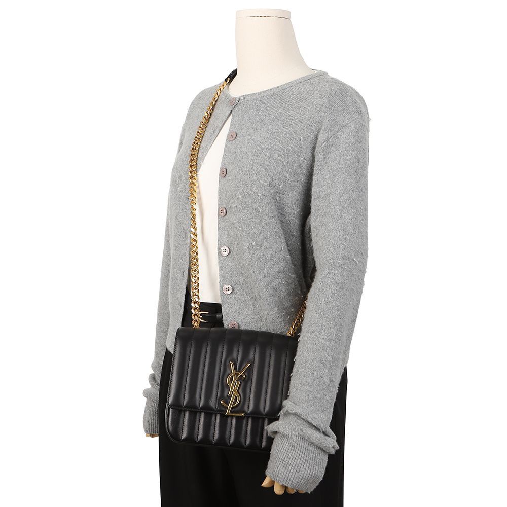 Yves Saint Laurent Medium Leather Vicky Chain Shoulder and Crossbody Bag Black Size ONE SIZE - 13 Thumbnail