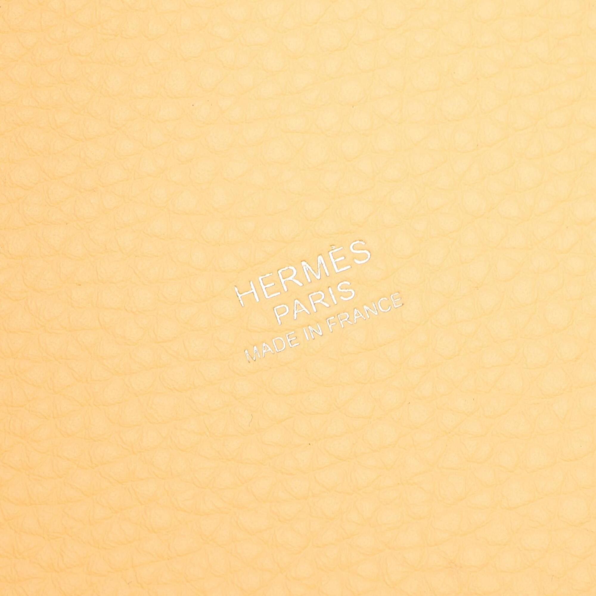 Hermes Hermes Picotin Lock PM Casaque Lime Nata Handbag, Taurillon Clemence Leather, Women's, Yellow/Ivory Size ONE SIZE - 4 Thumbnail