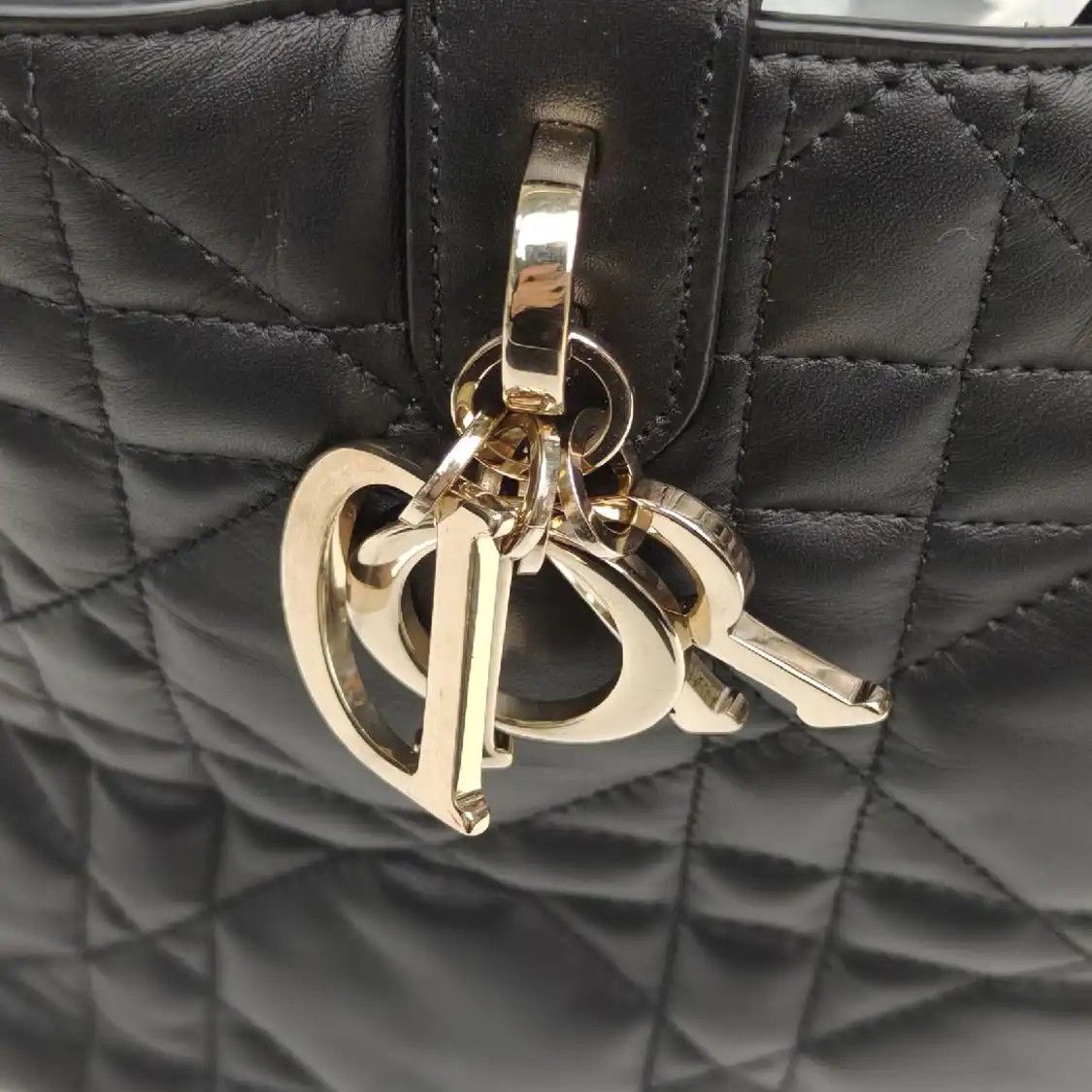 Dior DIOR Toujours Medium black cowhide leather handbag Full Accessories Size ONE SIZE - 4 Thumbnail