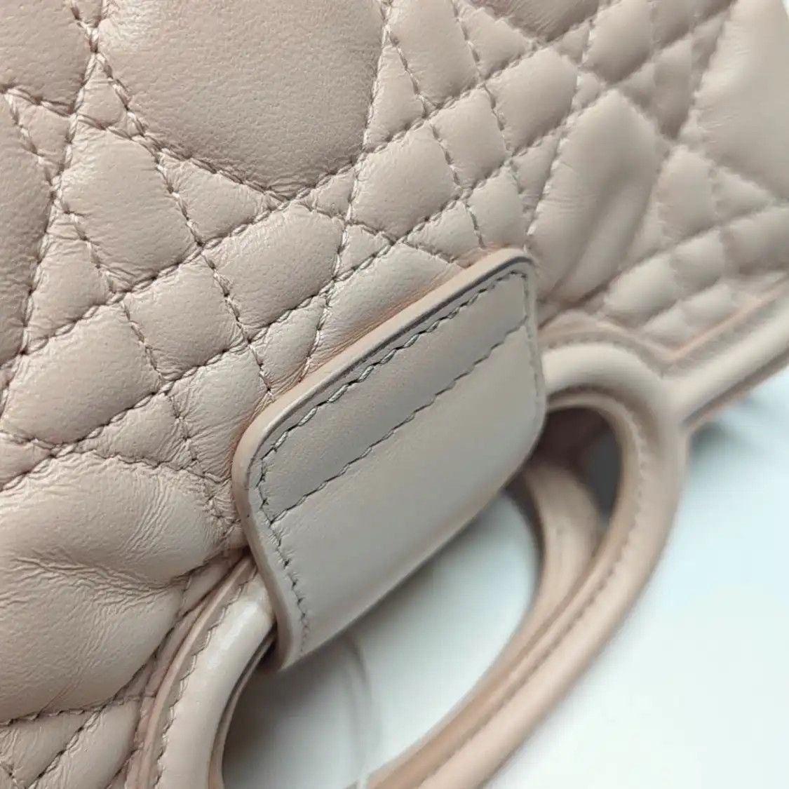 Dior DIOR Jolie Top Handle mini pink sheepskin rattan plaid quilted shoulder bag hand Size ONE SIZE - 10 Thumbnail