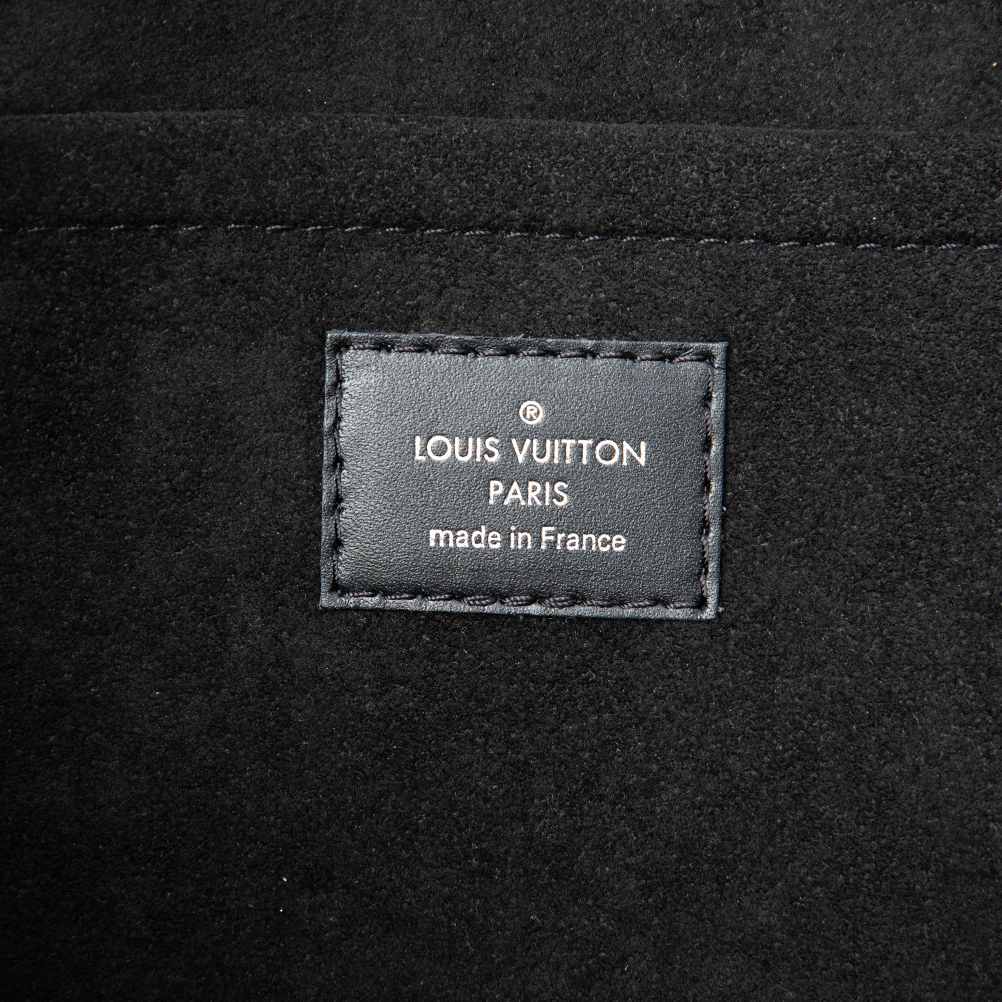 Louis Vuitton Epi Initials Circle Pochette Jour GM Size ONE SIZE - 5 Thumbnail