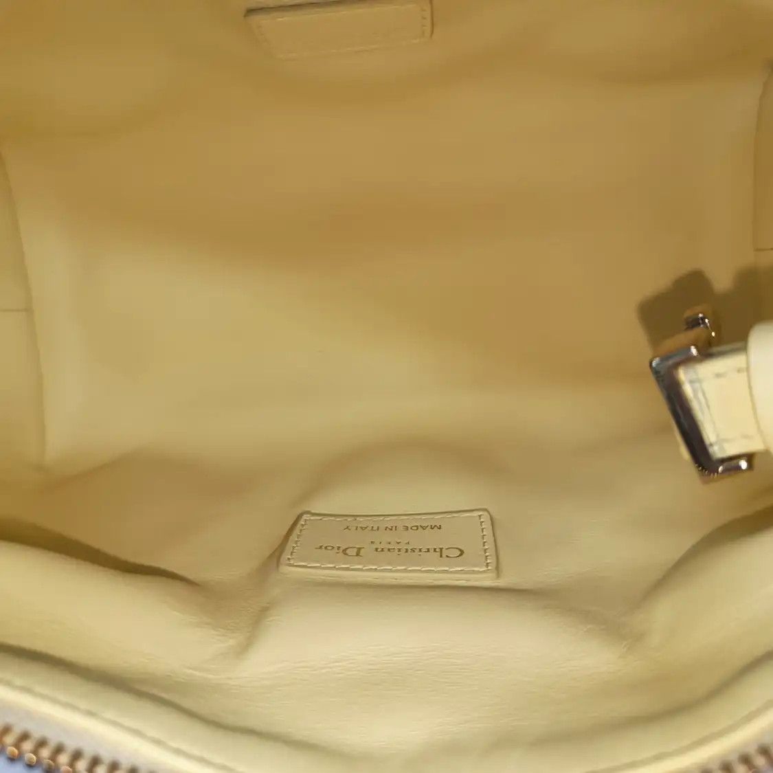 Dior DIOR Diortravel Nomad Medium light yellowcowhide leather rattan plaid quilted No Size ONE SIZE - 7 Thumbnail