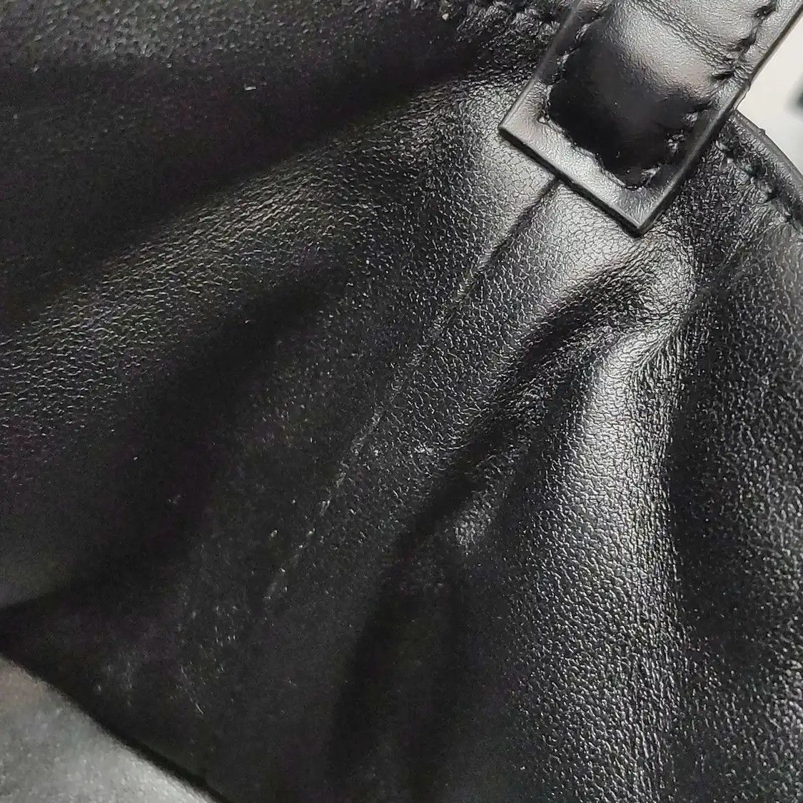 Dior DIOR Diortravel Nomad Small black cowhide leather rattan plaid quilted handbag Size ONE SIZE - 6 Thumbnail