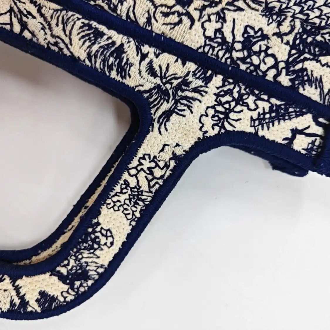 Dior DIOR Book Tote mini blue fabric embroidery handbag Size ONE SIZE - 9 Thumbnail