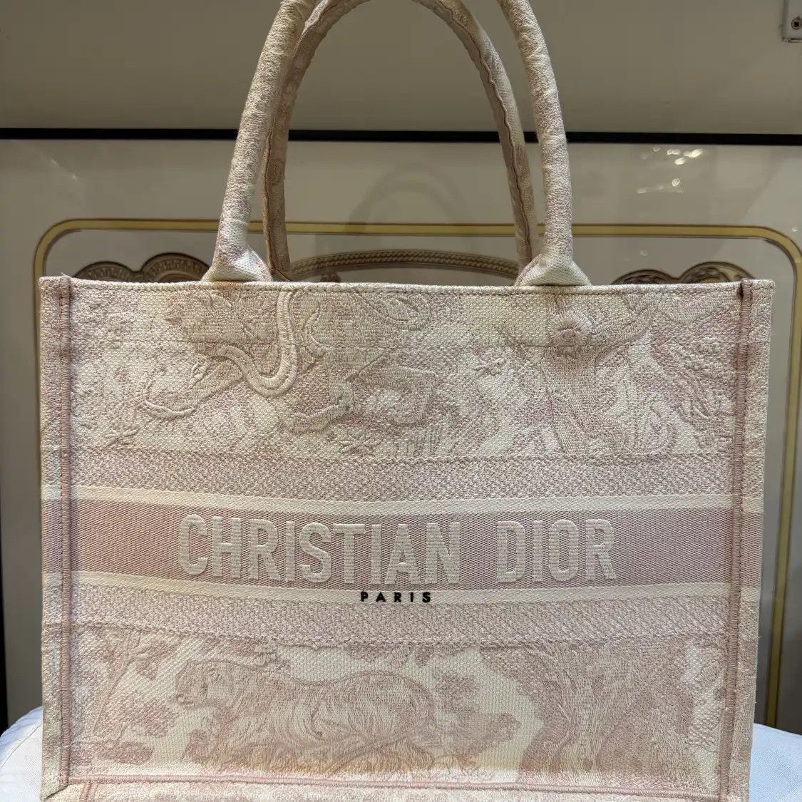 Dior DIOR Book Tote Medium pink canvas embroidery jacquard handbag Size ONE SIZE - 2 Thumbnail