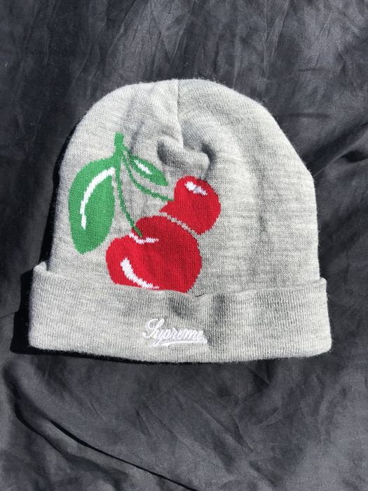 Supreme top cherry beanie