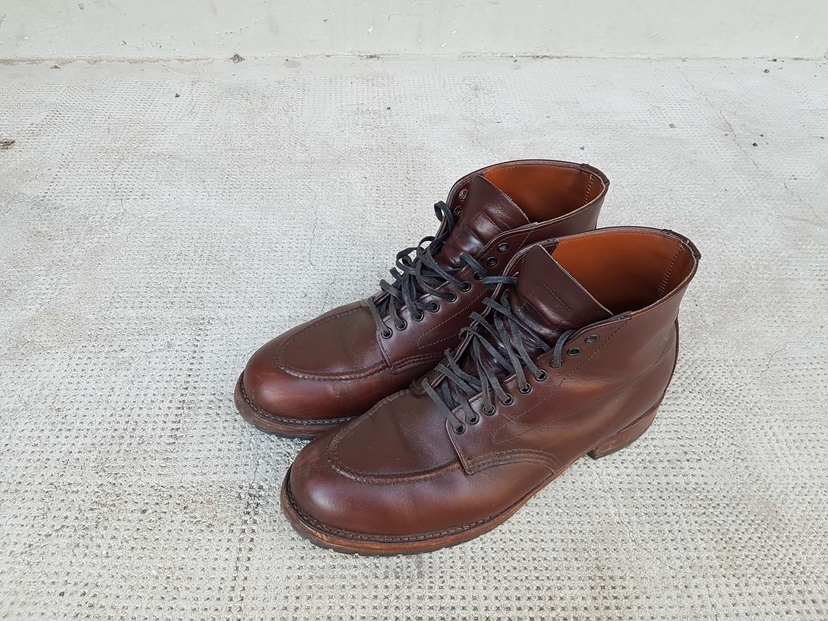 Red Wing 9030 Beckman Embossed Moc Boot Antique Cigar Brown | Grailed