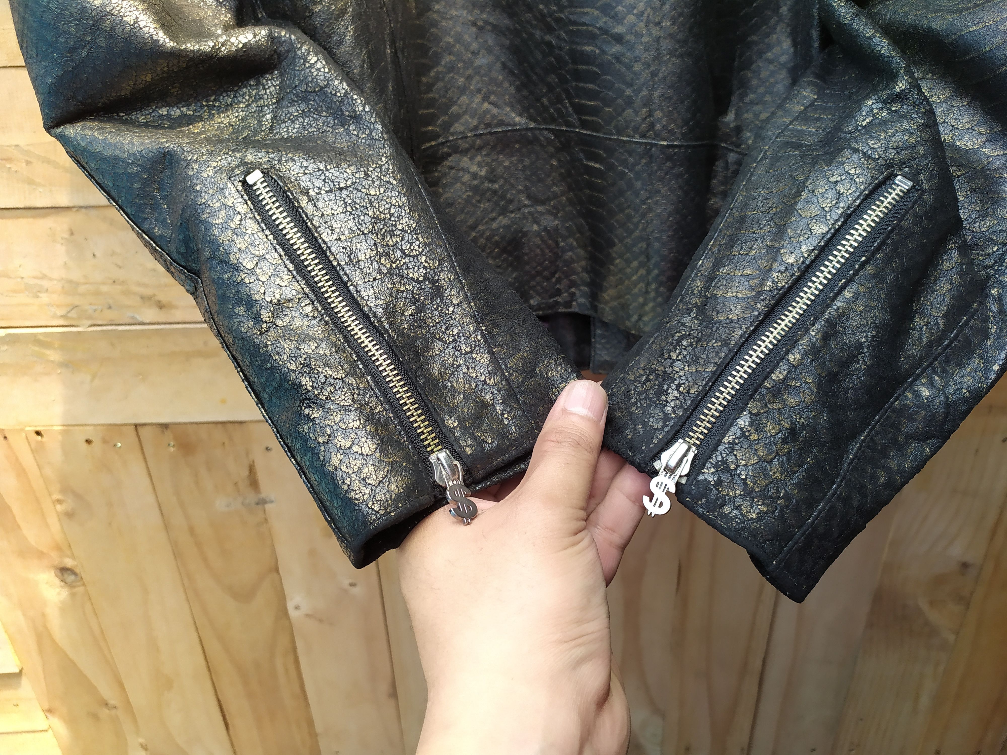 SWAGGER THINSULATE LEATHER RAMONES PERFECTO JACKET