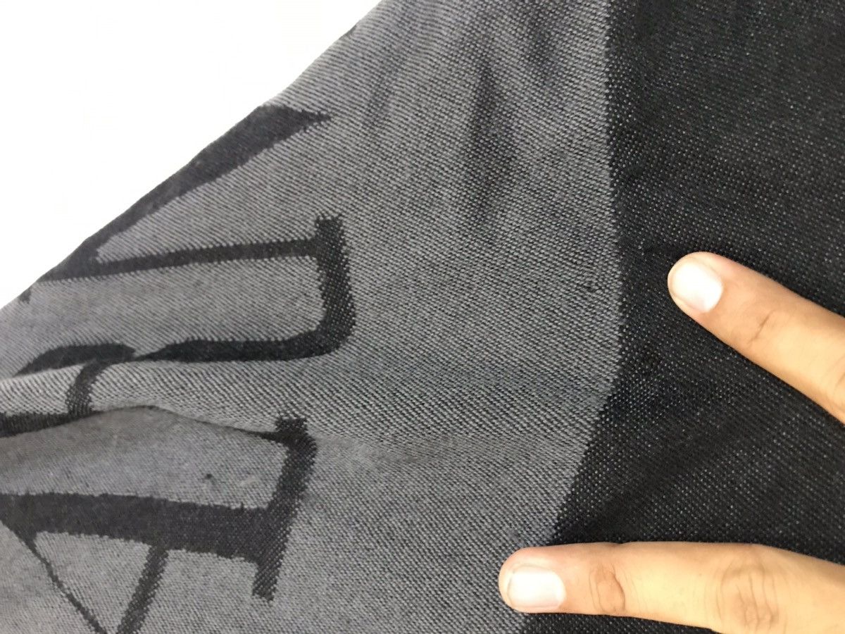 Giorgio Armani 💥💥 GIORGIO ARMANI BIG LOGO WOOL SCARF Size ONE SIZE - 9 Thumbnail