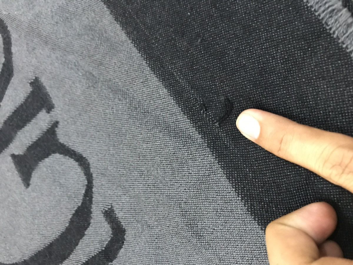 Giorgio Armani 💥💥 GIORGIO ARMANI BIG LOGO WOOL SCARF Size ONE SIZE - 8 Thumbnail
