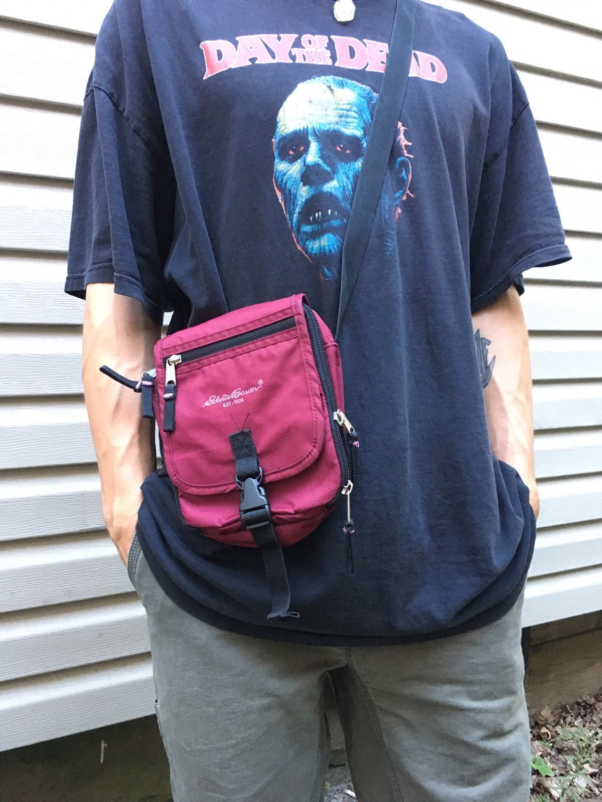 Eddie Bauer × Vintage Eddie Bauer? Outdoors crossbody/Side 