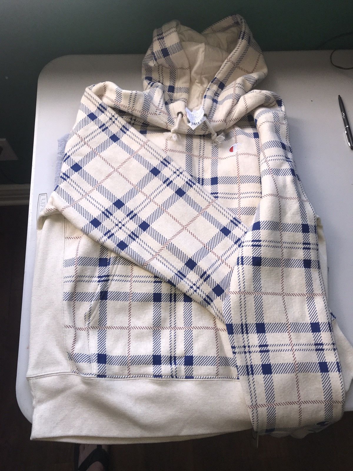 EC Rare Plaid Champion Reverse Weave cheapest Cropped Crew Hoodie