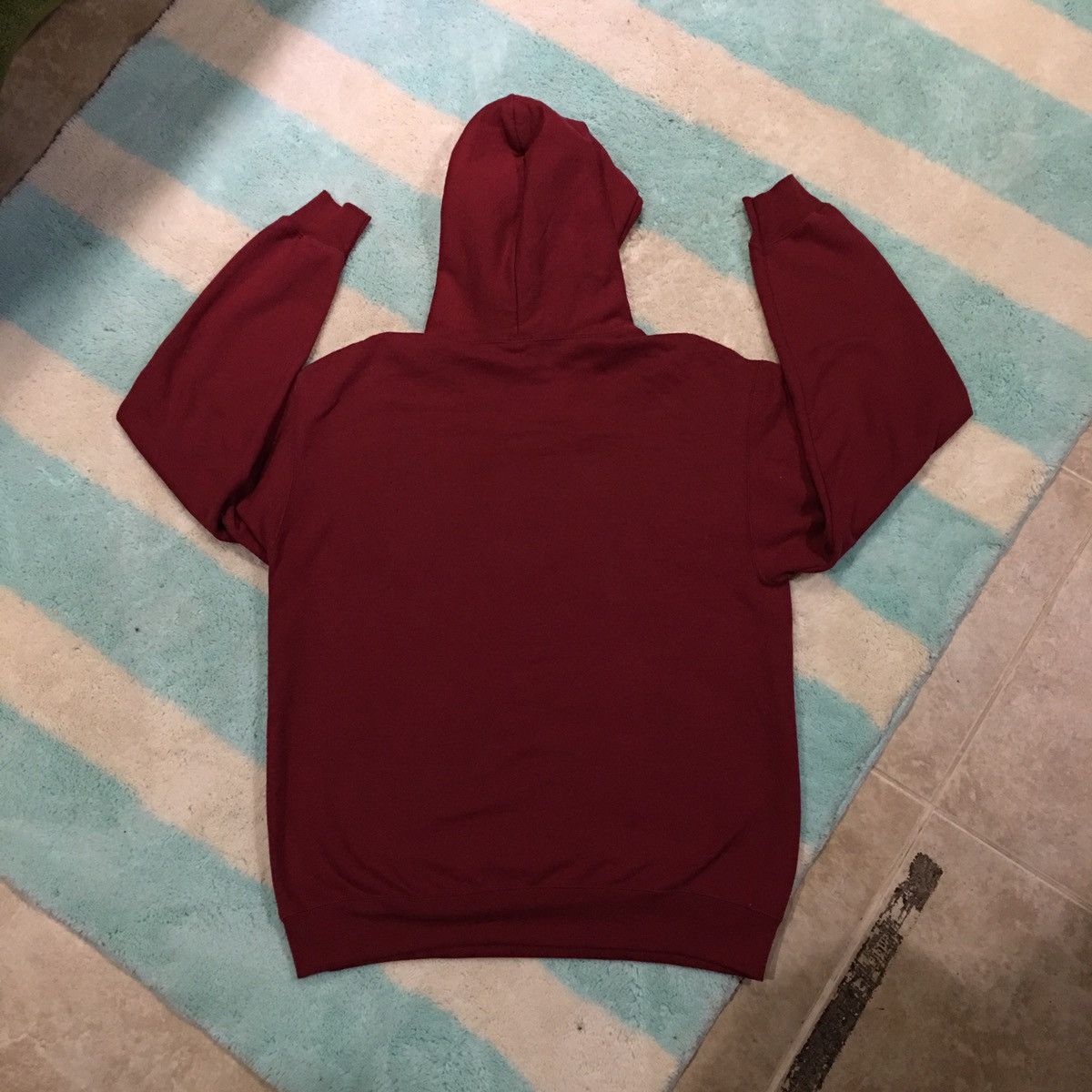 Sci-Fi Fantasy Sci-Fi Fantasy Maroon Hoodie Size US L / EU 52-54 / 3 - 3 Thumbnail