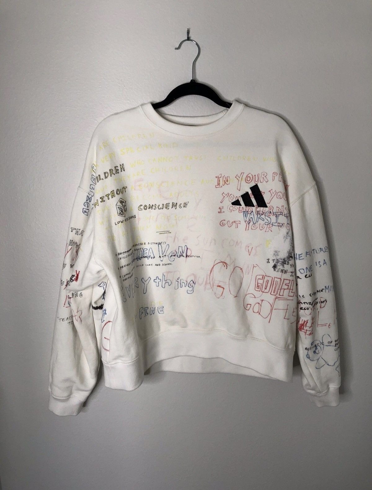 celebracion darse cuenta coger un resfriado Kanye West Adidas yeezy season 5 crewneck graffiti sweater | Grailed