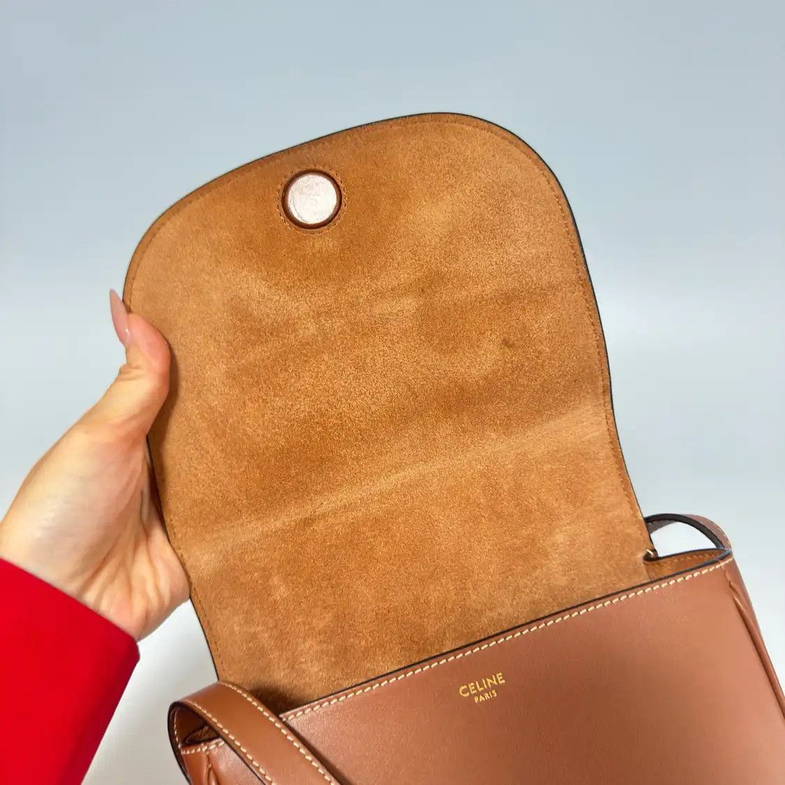 Celine CELINE FOLCO CUIR TRIOMPHE Small brown cowhide leather crossbody bag Size ONE SIZE - 10 Thumbnail