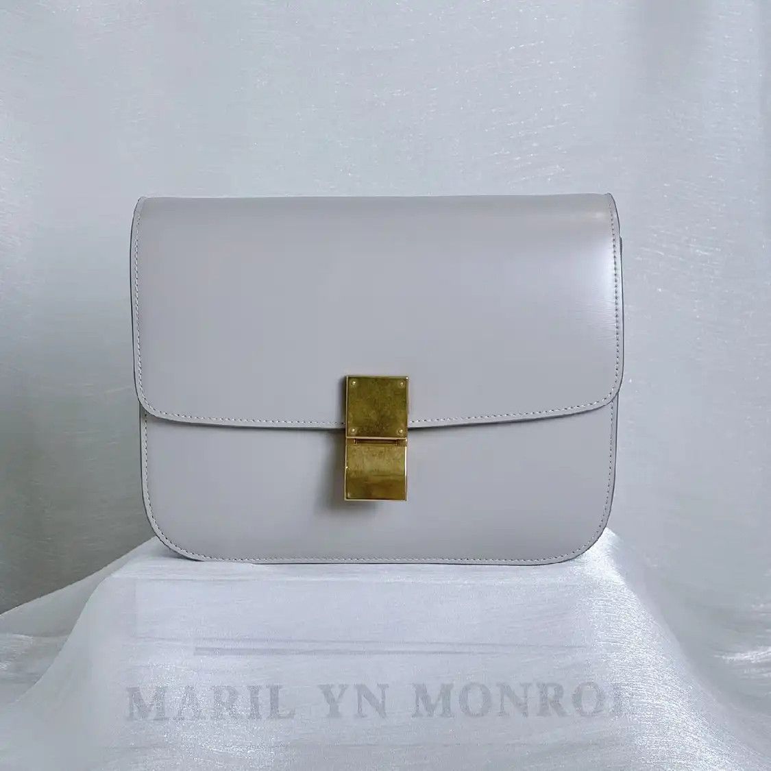 Celine CELINE CLASSIC BOX Medium grey cowhide leather tofu bag crossbody bag gold hardw Size ONE SIZE - 2 Thumbnail