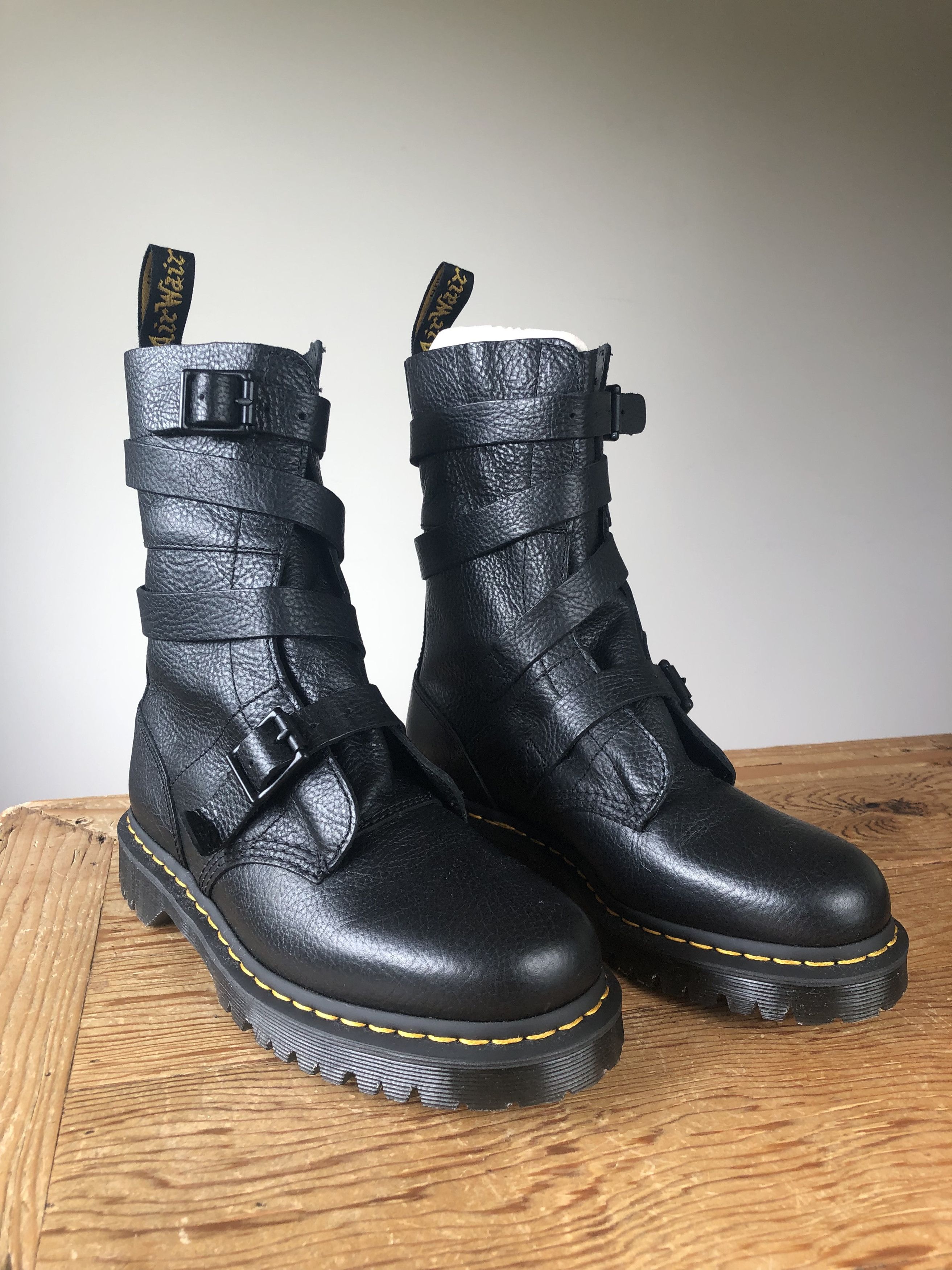 Bevan doc martens online