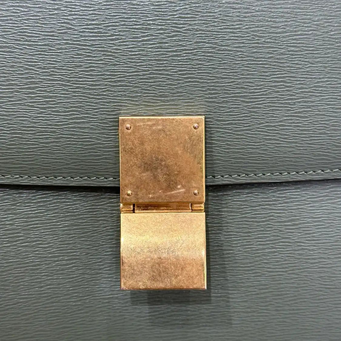 Celine CELINE CLASSIC BOX Medium green cowhide leather tofu bag crossbody bag Size ONE SIZE - 8 Thumbnail