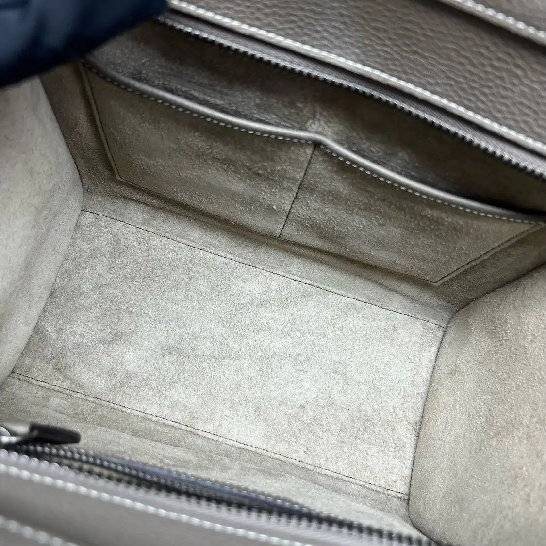 Celine CELINE LUGGAGE Small grey cowhide leather smiley bag handbag Size ONE SIZE - 7 Thumbnail
